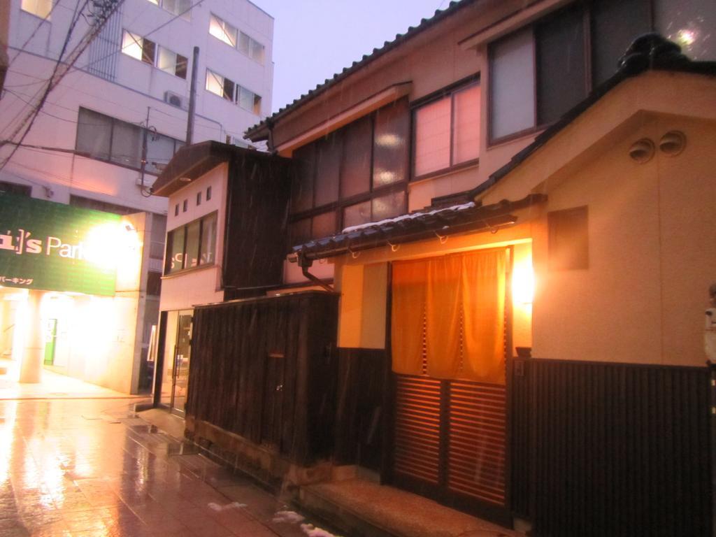 Kanazawa Machiya Inn Hana Экстерьер фото